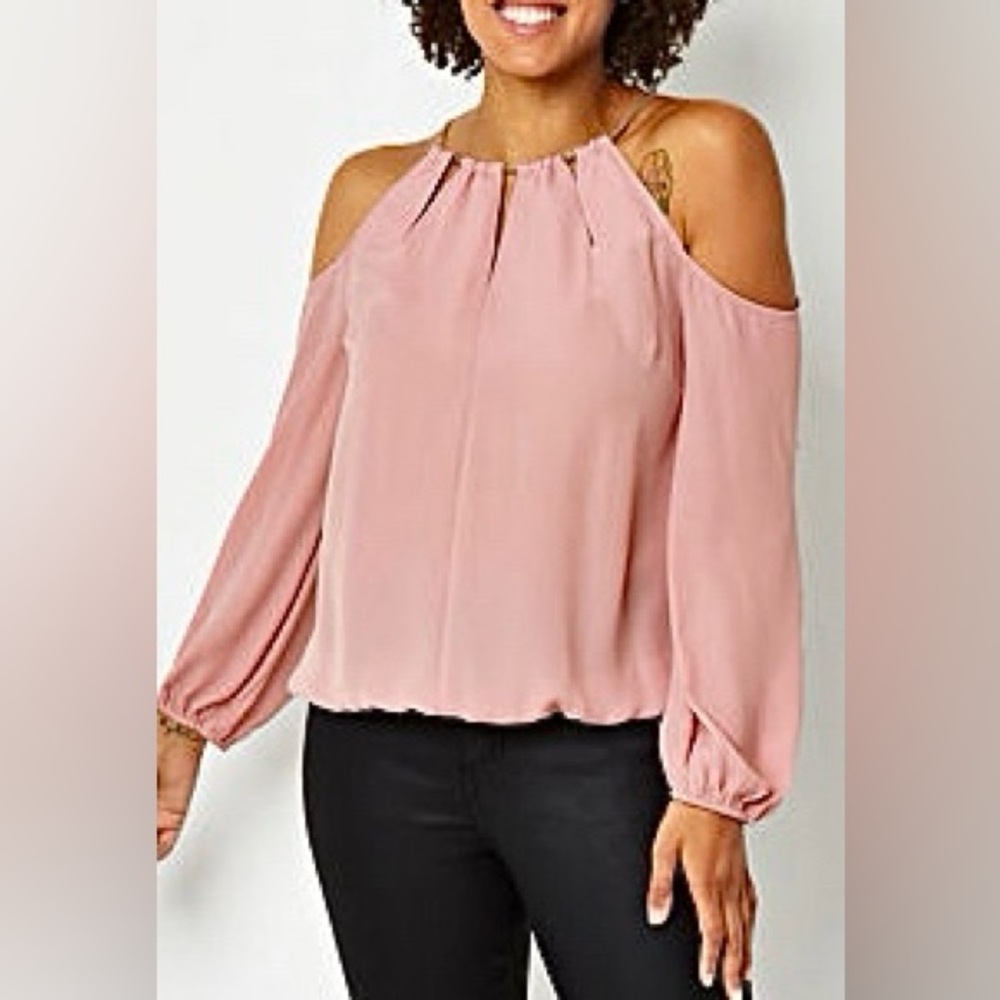 BOLD elements - Cold Shoulder Top